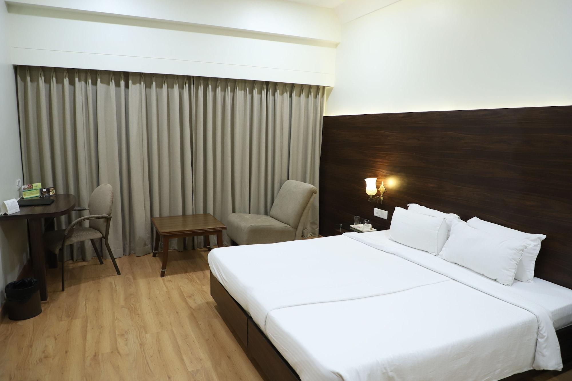 Grand Heritage Narmada Jacksons Jabalpur Exterior photo
