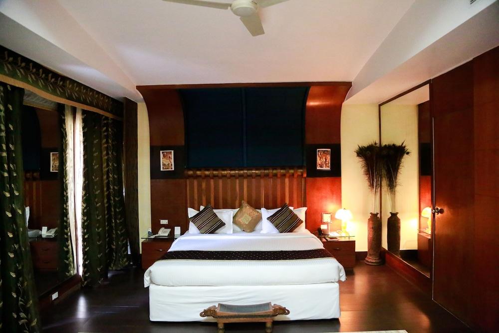 Grand Heritage Narmada Jacksons Jabalpur Exterior photo