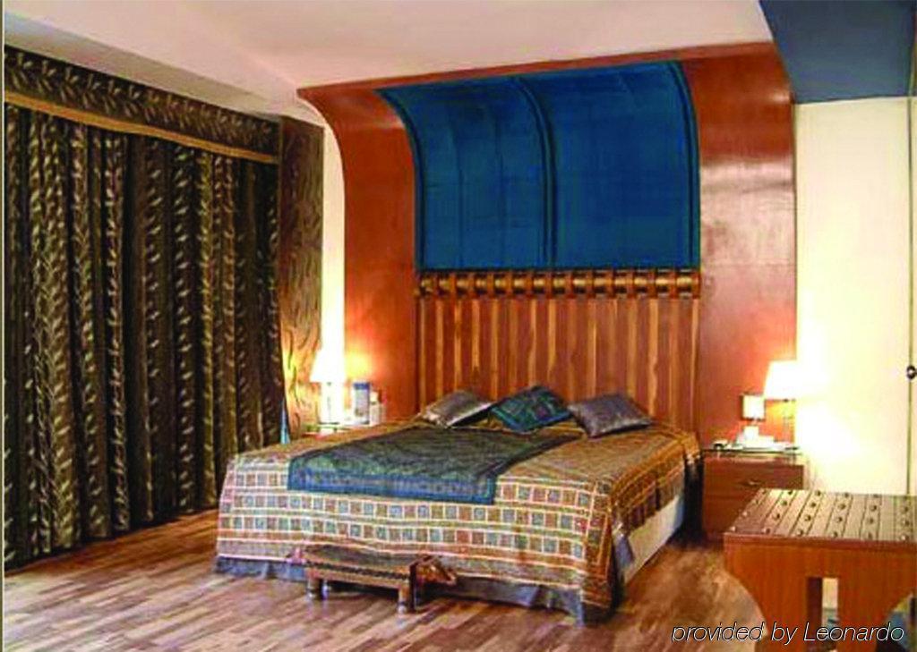 Grand Heritage Narmada Jacksons Jabalpur Exterior photo
