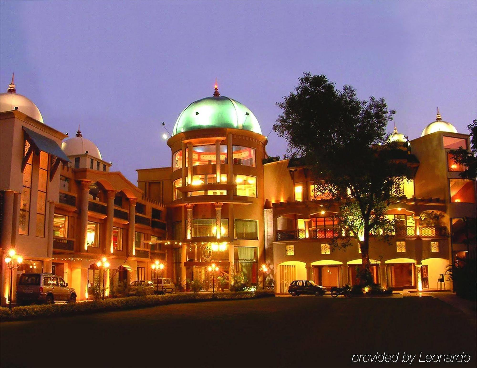 Grand Heritage Narmada Jacksons Jabalpur Exterior photo