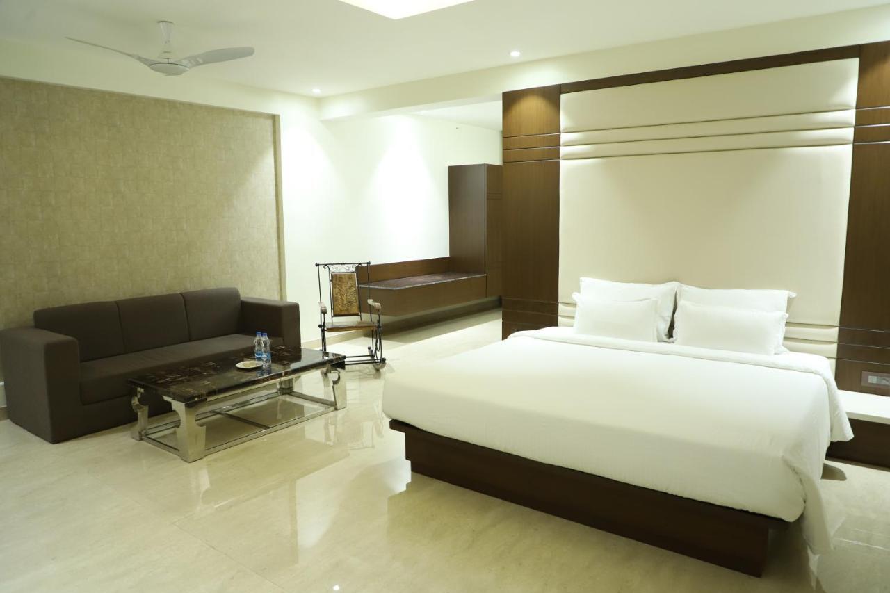 Grand Heritage Narmada Jacksons Jabalpur Exterior photo